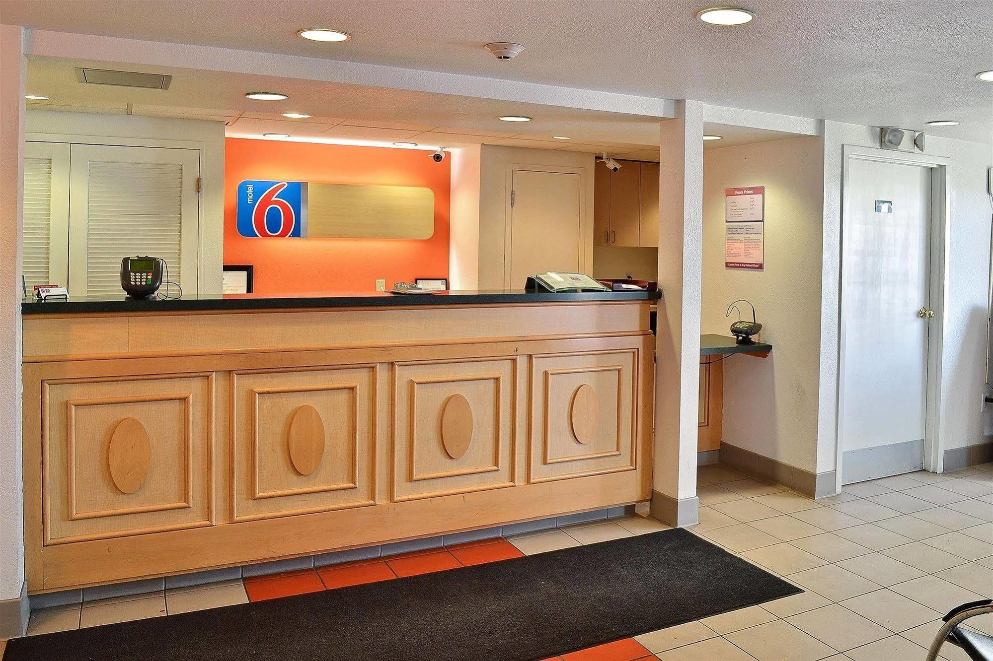 Motel 6-Billings, Mt - North Exteriér fotografie